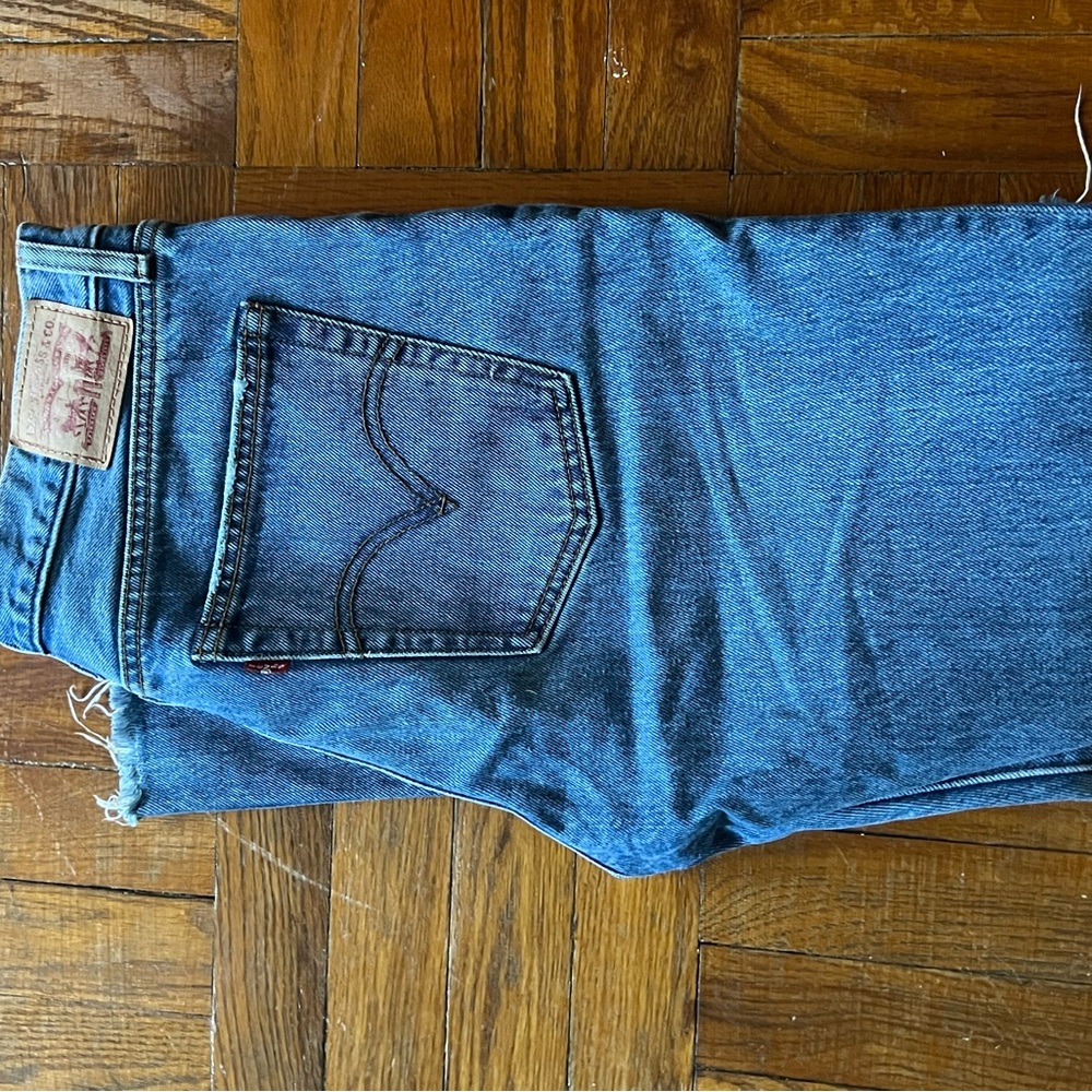 Levi's Women's Straight Leg Blue Jeans